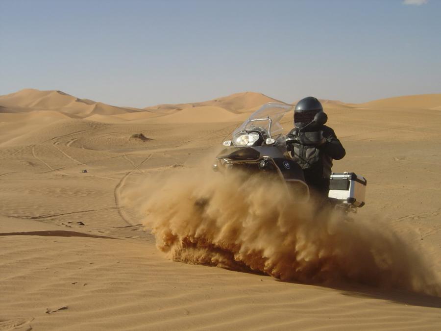 apuntate-nueva-bmw-gs-desert-spirit-126340898146155.jpg