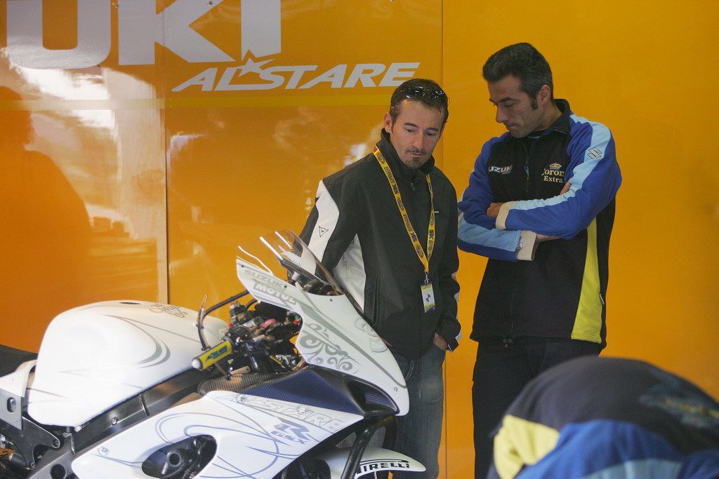 Max Biaggi sobre la GSX-R1000 2006 del Team Alstare