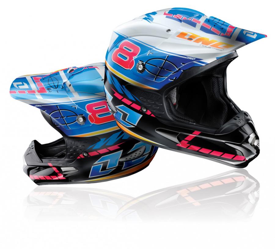 One Industries presenta el espectacular casco Jean-Michel Bayle Replica