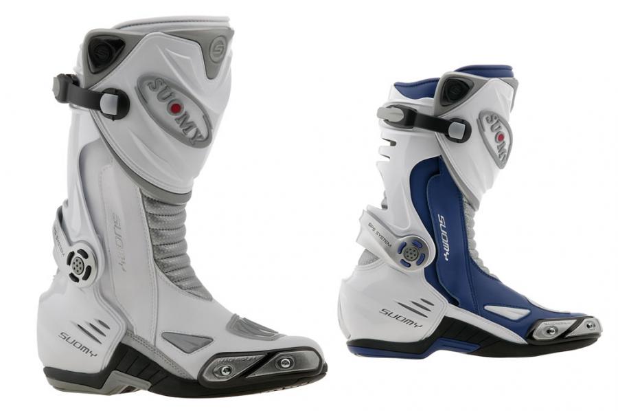 Lorenzo Lanzi rueda con las nuevas botas Extreme de Suomy