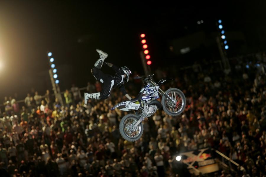 ¡No te pierdas el especial de los Red Bull X-Fighters en Río!