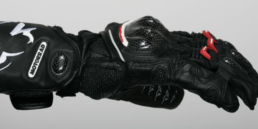 Máxima protección para tus manos con los nuevos guantes Cheste de Motorrad