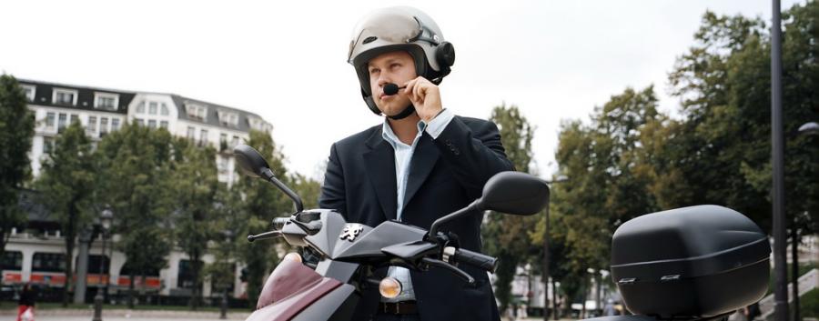 Manos libres Bluetooth para motociclista Bullet