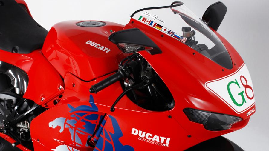 Una Desmosedici RR 2009 diseñada para la cumbre del G8 se subastará en el EICMA de Milán
