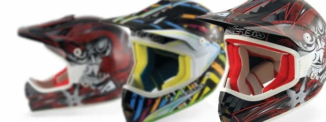 Acerbis presenta los nuevos cascos Shaken y Disco