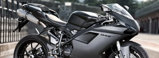 Ducati sustituye la 848 por la 848EVO de 140CV