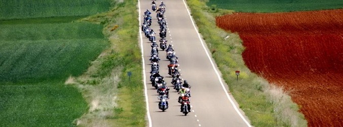 Vacaciones en ruta con el programa de alquiler online de Harley