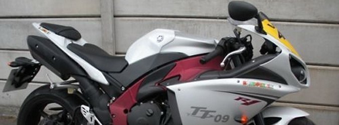 eBay · La YZF-R1 que Rossi pilotó en el Tourist Trophy 2009 en venta