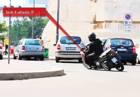 Scooters con dos, tres y ahora ¡cuatro ruedas!