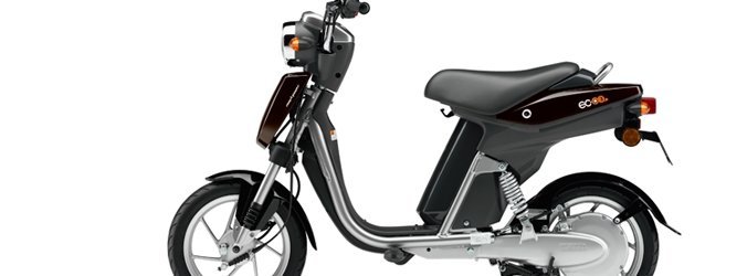 Yamaha presenta en Intermot el scooter eléctrico EC-03