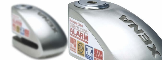 Tu moto o scooter más segura con el antirrobo de disco con alarma Xena XX10