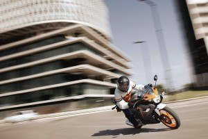 honda-cbr125r-disponible-partir-primera-semana-febrero-12955430535.jpg