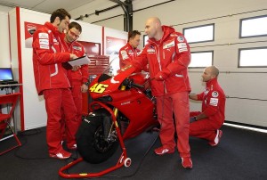 imagenes-valentino-rossi-misano-sobre-ducati-1198-12961204374.jpg