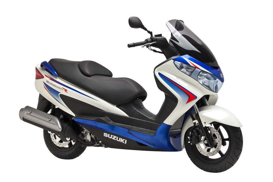 © Suzuki.