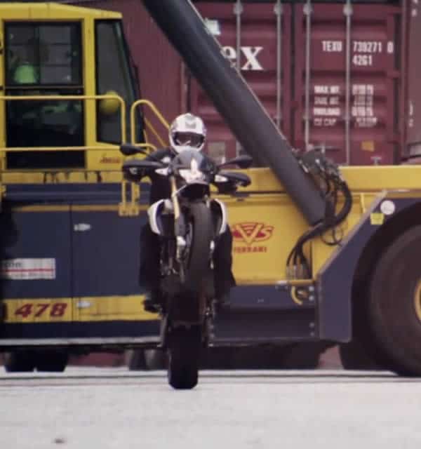 Aprilia Dorsoduro 1200, potencia en estado puro