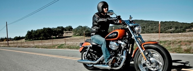 Harley-Davidson tira de orgullo con su nueva XL 1200 Sportster Custom 2011