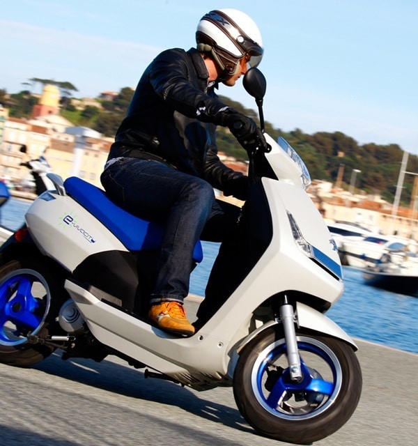 Probamos el e-Vivacity, el scooter eléctrico de Peugeot