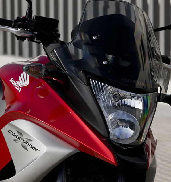 La Honda Crossrunner ya está disponible. Su precio: 12.469 euros