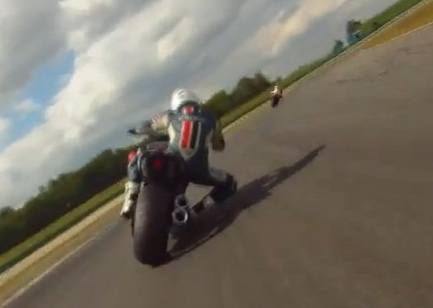 La Ducati Diavel rodando en circuito