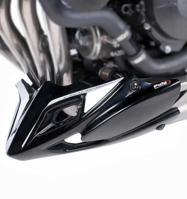 Nueva quilla para la Honda Hornet 2011 by Puig
