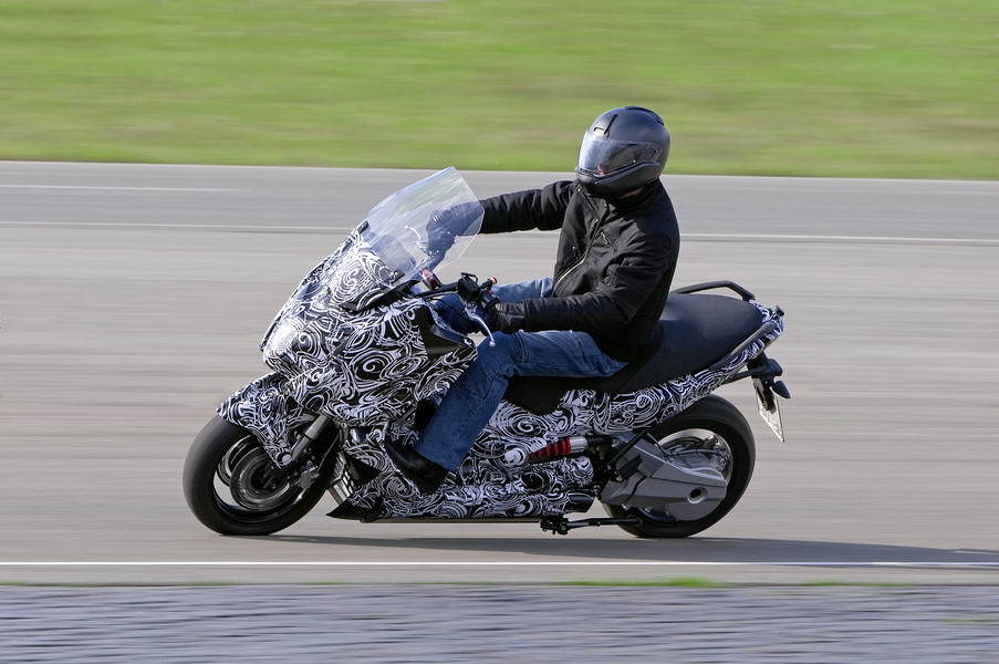 BMW E-Scooter, el maxi-scooter eléctrico de BMW está en camino