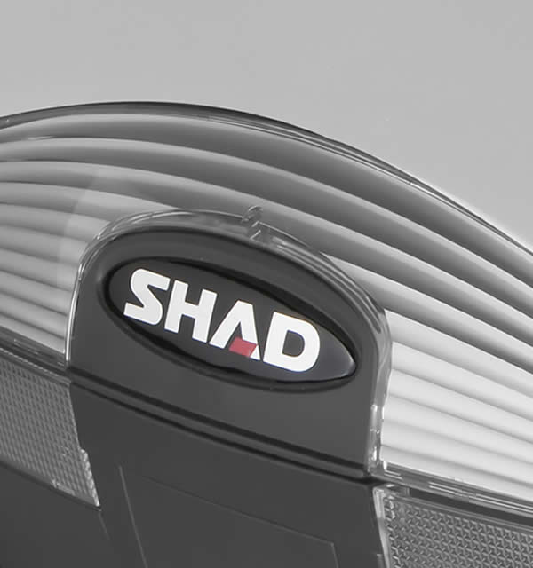 Cambio de look para la maleta SHAD SH45