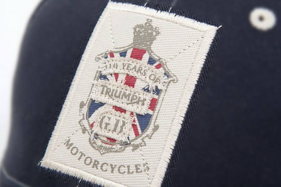 Vestido al estilo Triumph con la colección 110 Aniversario