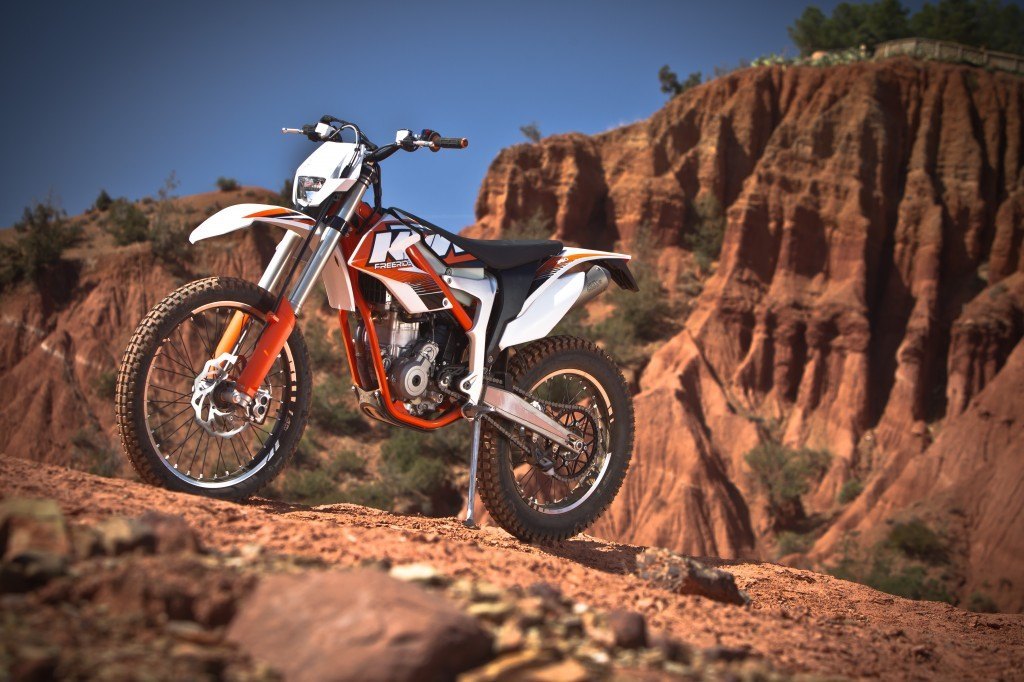 Llamada a revisión de KTM