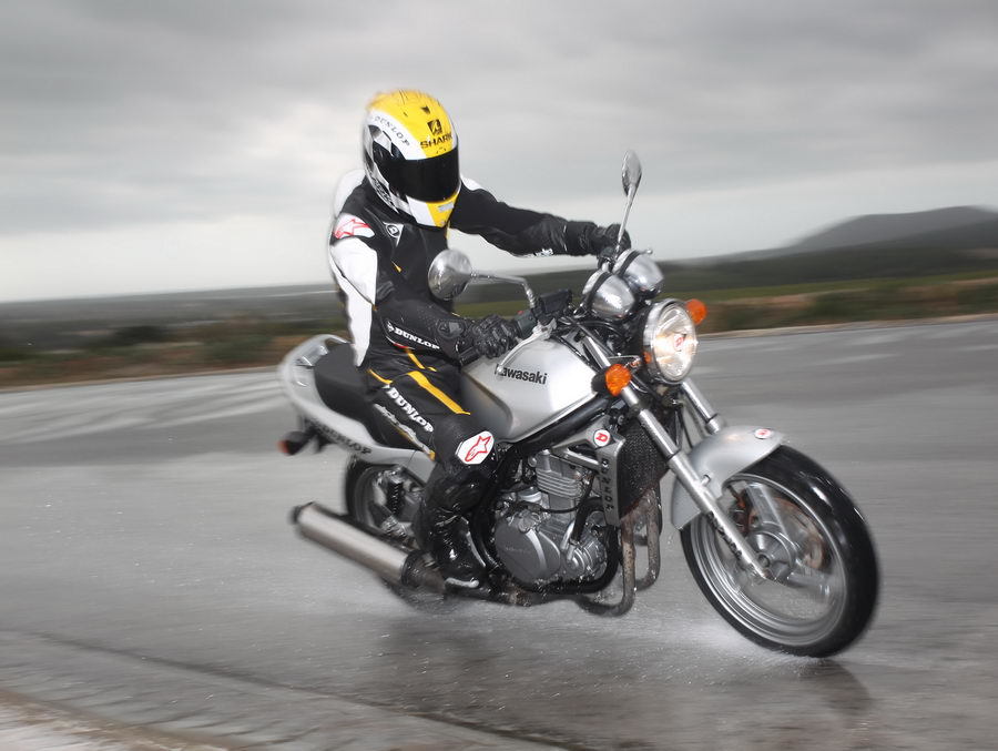 Dunlop StreetSmart, porque las clásicas también tienen derecho a neumáticos modernos