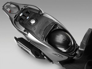 SH125-scooter-2013-168
