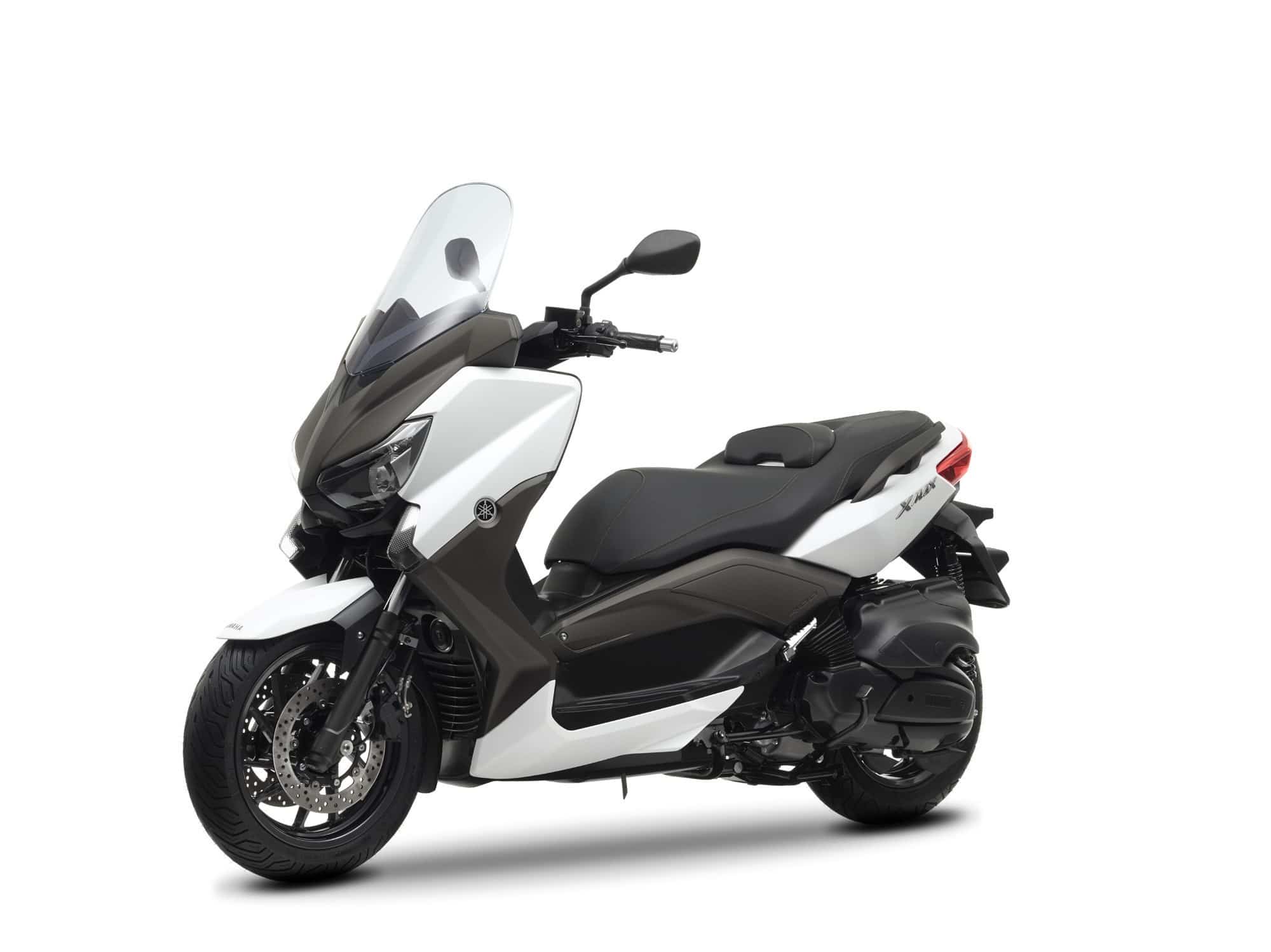 X-MAX 400, funcionalidad para uso diario y escapadas