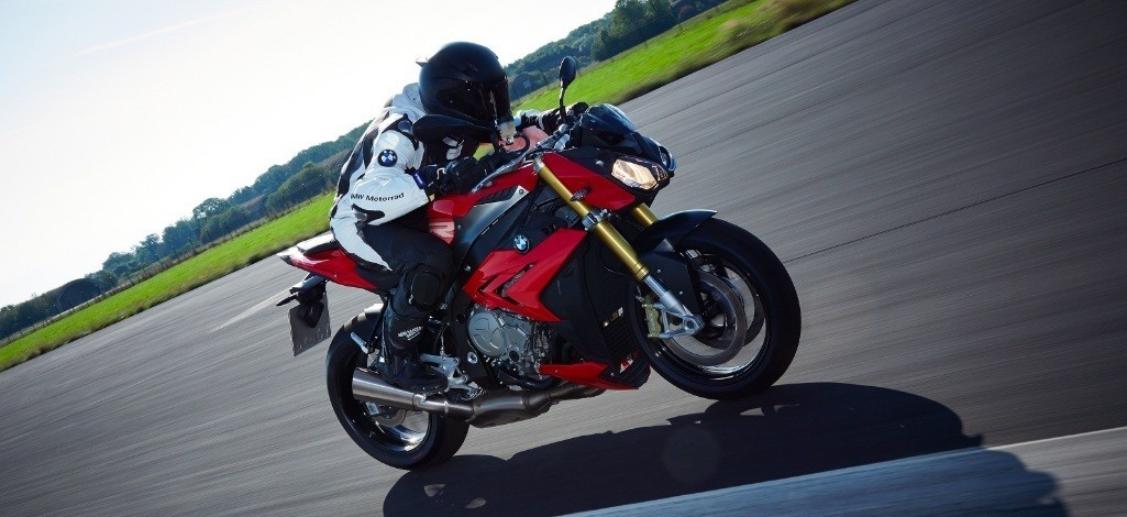 BMW S 1000 R: una nueva roadster para 2014