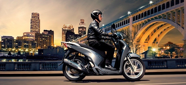 honda-scoopy-promoción