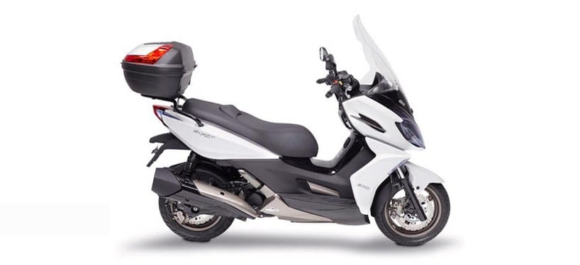 Mucho confort en el kit de accesorios GIVI para la Kymco K-XCT