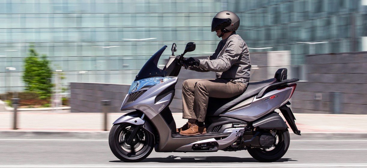 Kymco-Poliza-Robo