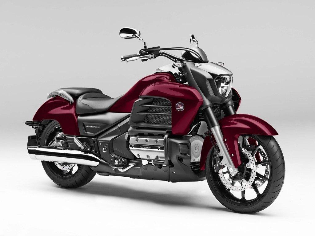 Honda Gold Wing F6C 2014 (4)
