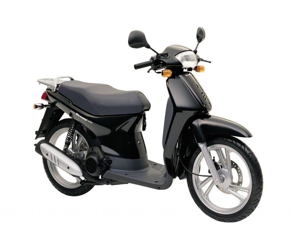 Honda Scoopy generacion 2 (1)