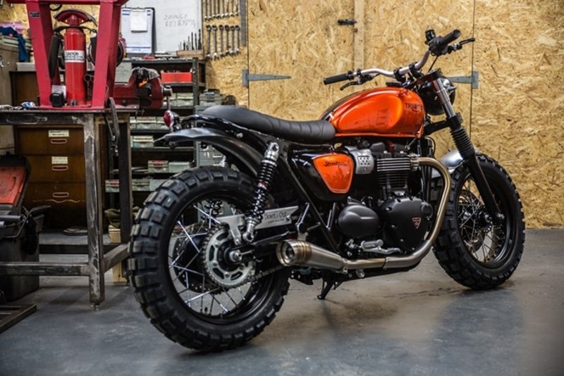 Triumph Street Twin Custom Down and Out Cafe Racers