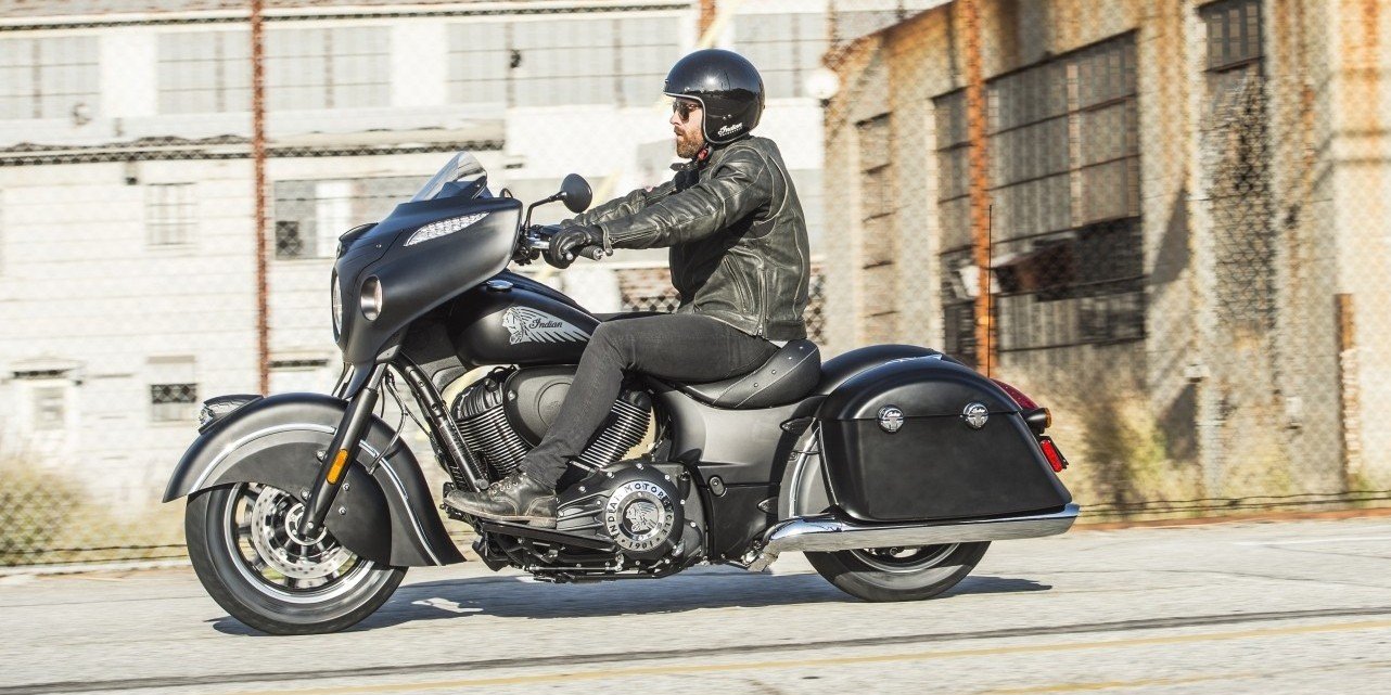 Indian Chieftain Dark Horse 2016