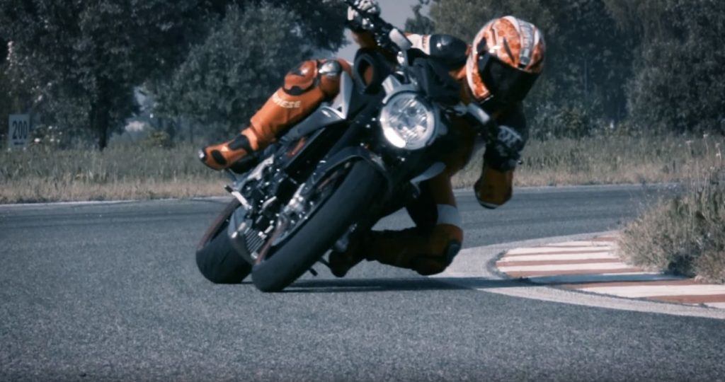 Pirelli MV Agusta Diablo Brutale (7)
