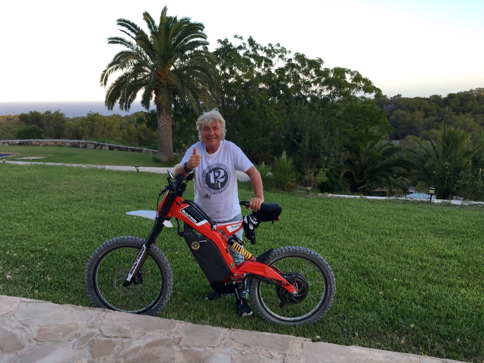 Ángel Nieto ahora tendrá una Bultaco Brinco para los circuitos